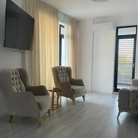 Apartment Rafy Mamaia *